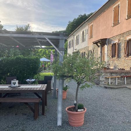 Ferienhaus Casa Petra / Casa Tre Stelle Ponti Exterior foto